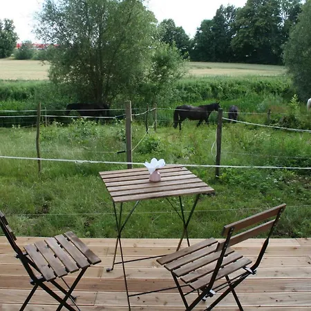 Im Art.quartier 公寓 *